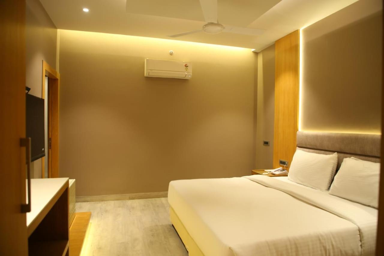Hotel Rajmahal Moradabad Luaran gambar